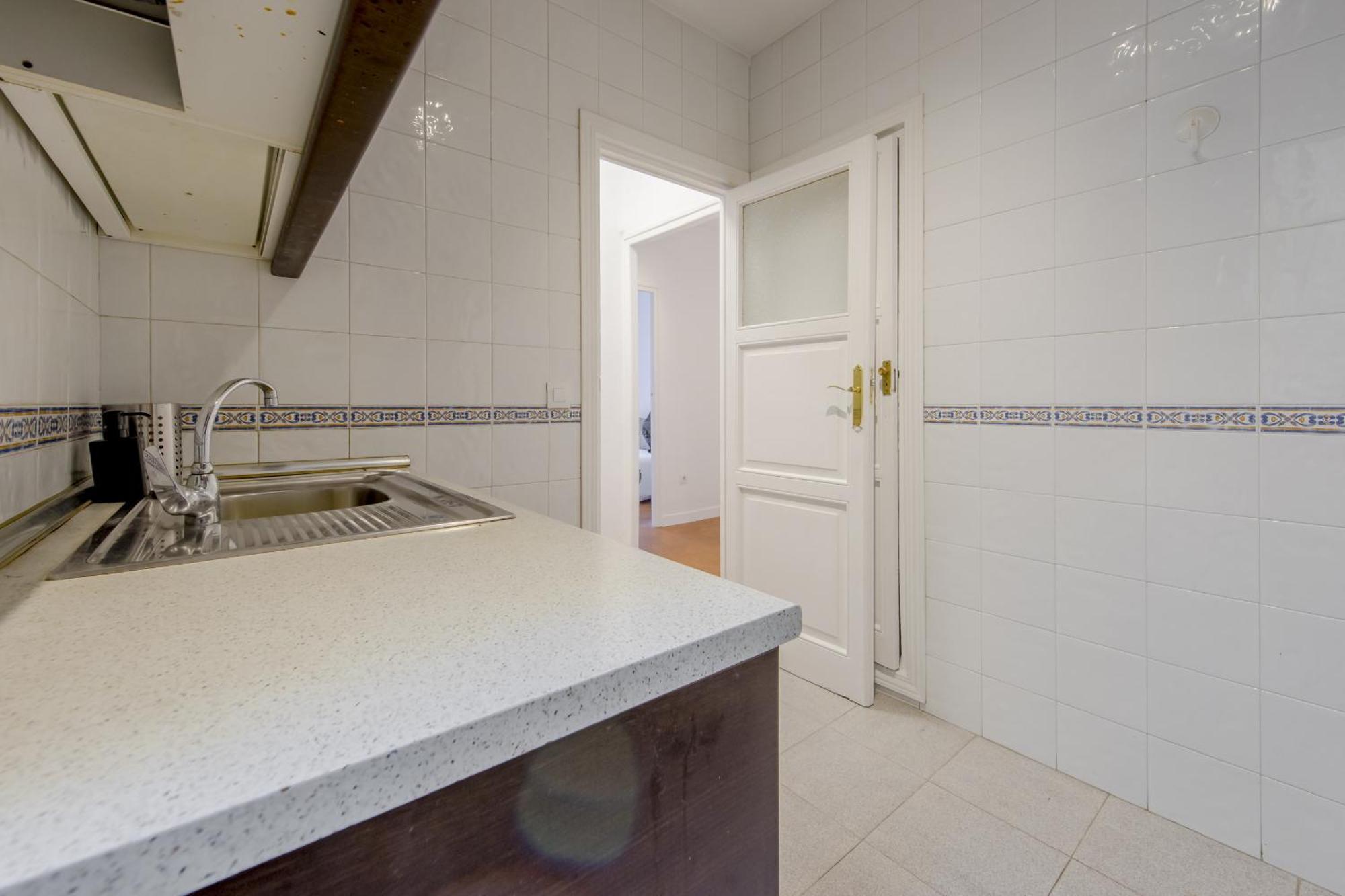 Classic Apt 7Pax En La Latina-Centro De Madrid Luaran gambar