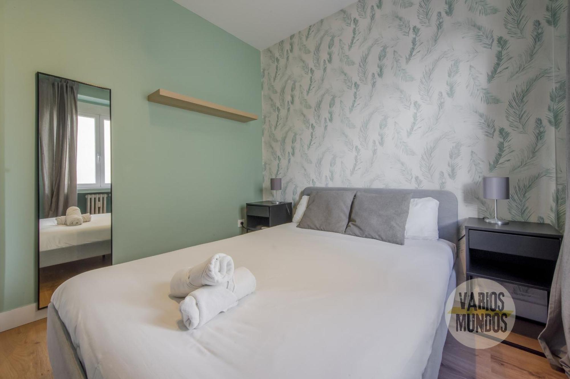Classic Apt 7Pax En La Latina-Centro De Madrid Luaran gambar